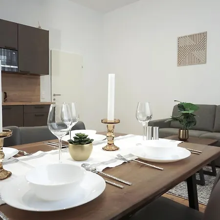 Viva La Vienna Apartments-3